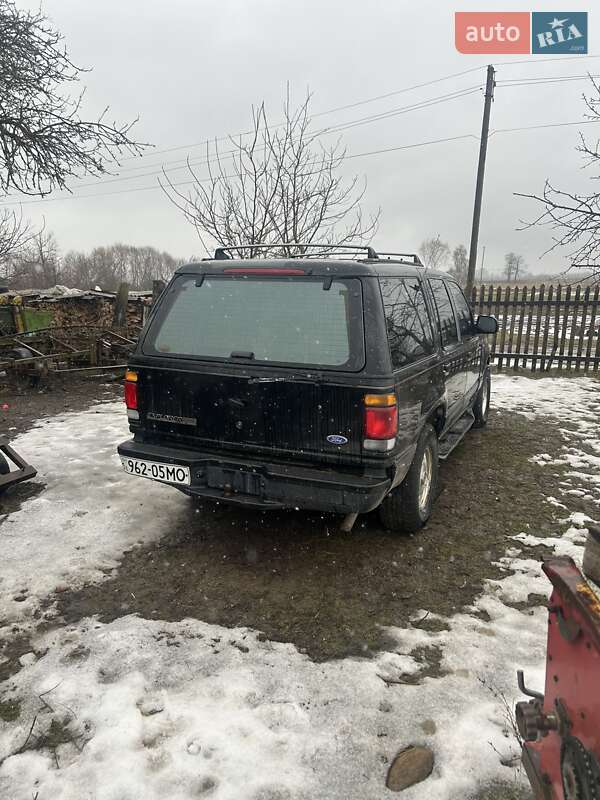 Внедорожник / Кроссовер Ford Explorer 1995 в Черновцах