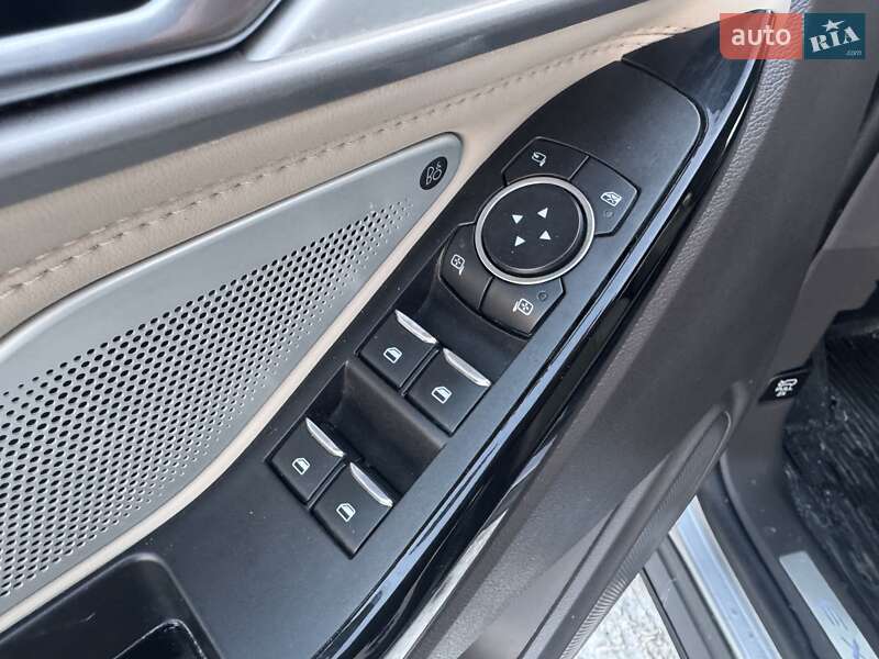 Внедорожник / Кроссовер Ford Explorer 2022 в Киеве фото 16 Внедорожник / Кроссовер Ford Explorer 2022 в Киеве