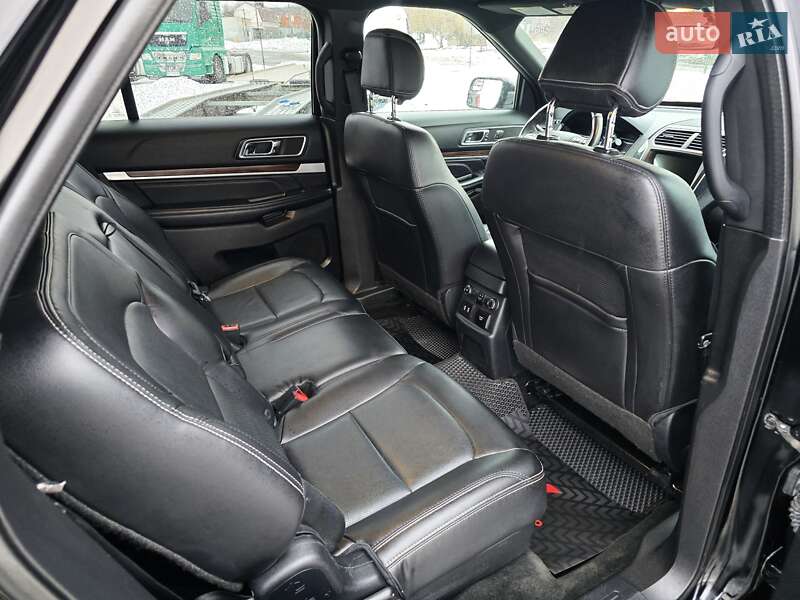 Позашляховик / Кросовер Ford Explorer 2016 в Хмельницькому