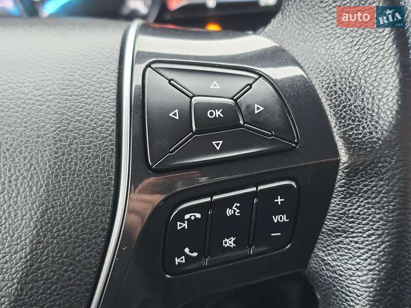 Позашляховик / Кросовер Ford Explorer 2016 в Хмельницькому