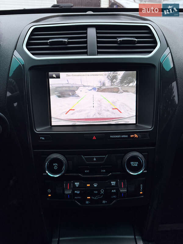 Внедорожник / Кроссовер Ford Explorer 2015 в Киеве