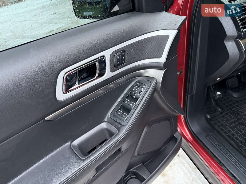 Внедорожник / Кроссовер Ford Explorer 2015 в Киеве