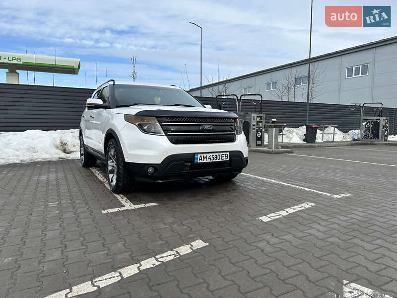 Позашляховик / Кросовер Ford Explorer 2011 в Житомирі