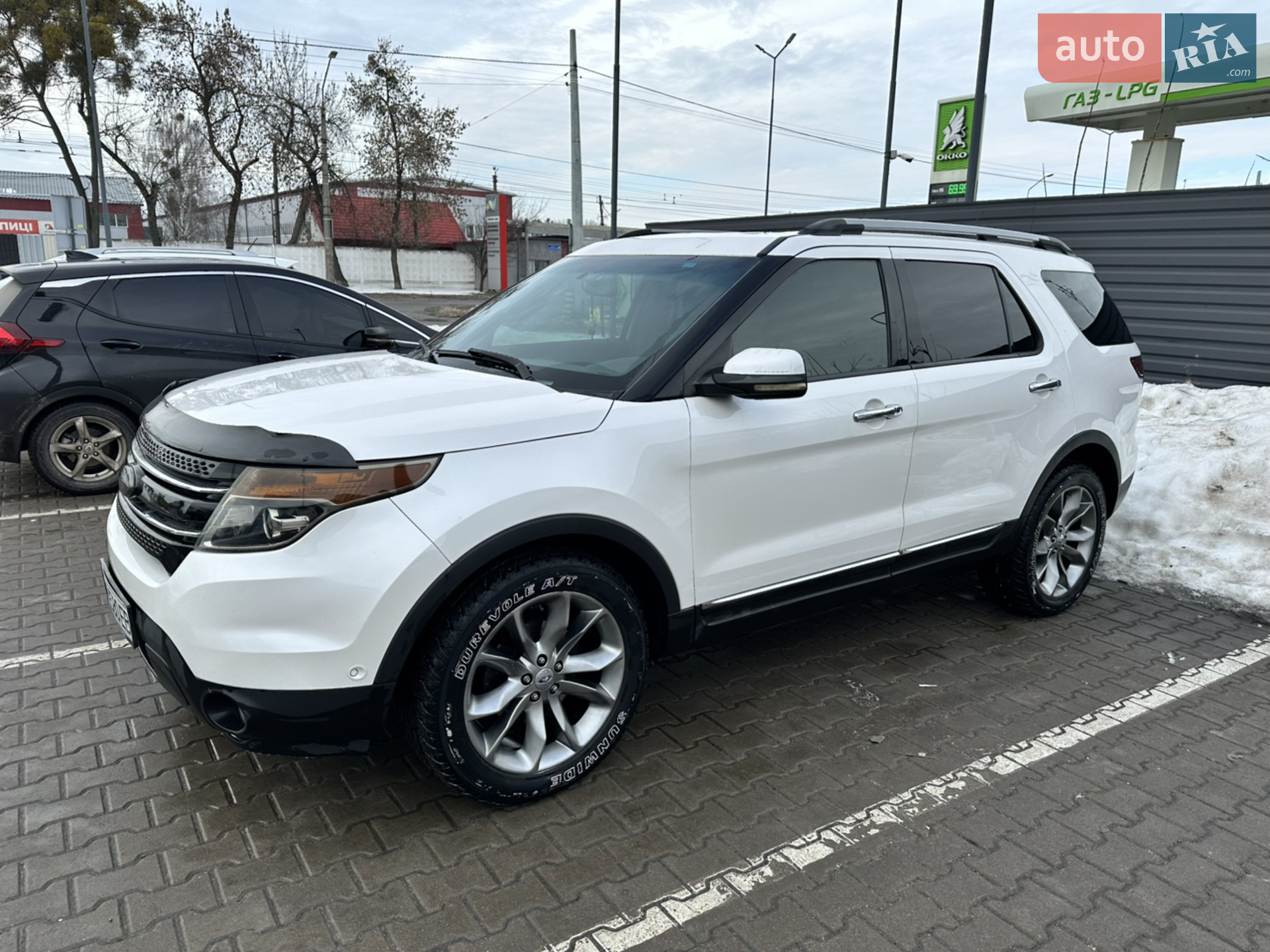 2011 Ford Explorer - мініатюра 17