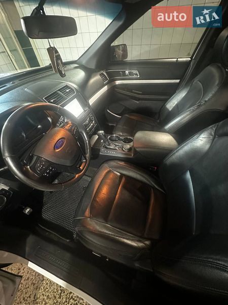 Позашляховик / Кросовер Ford Explorer 2015 в Білій Церкві