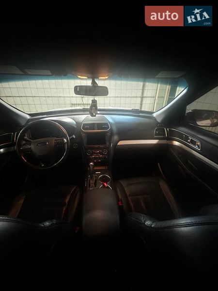 Позашляховик / Кросовер Ford Explorer 2015 в Білій Церкві