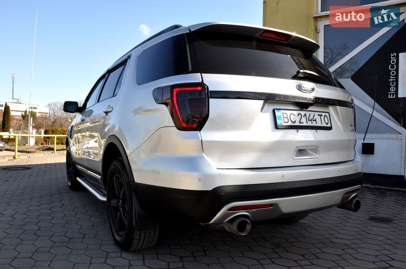 Внедорожник / Кроссовер Ford Explorer 2016 в Львове