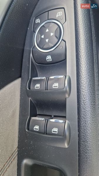 Внедорожник / Кроссовер Ford Explorer 2017 в Киеве