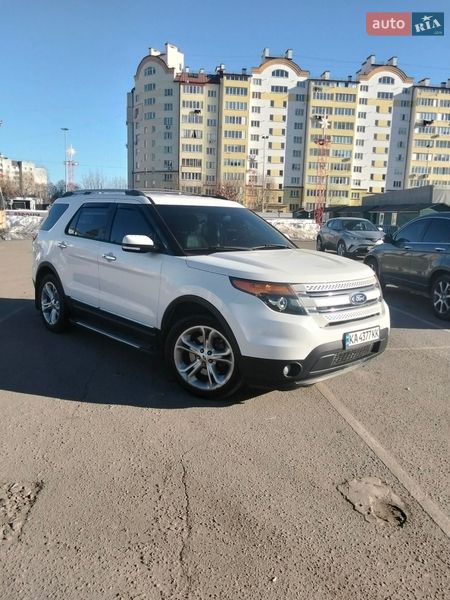 Внедорожник / Кроссовер Ford Explorer 2013 в Ивано-Франковске