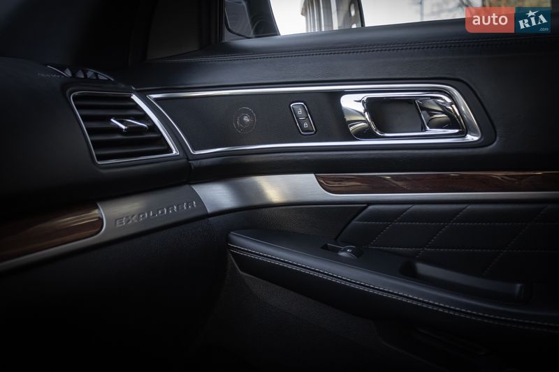 Внедорожник / Кроссовер Ford Explorer 2017 в Киеве