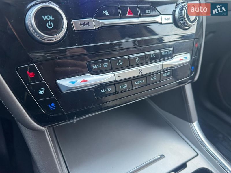 Внедорожник / Кроссовер Ford Explorer 2022 в Киеве