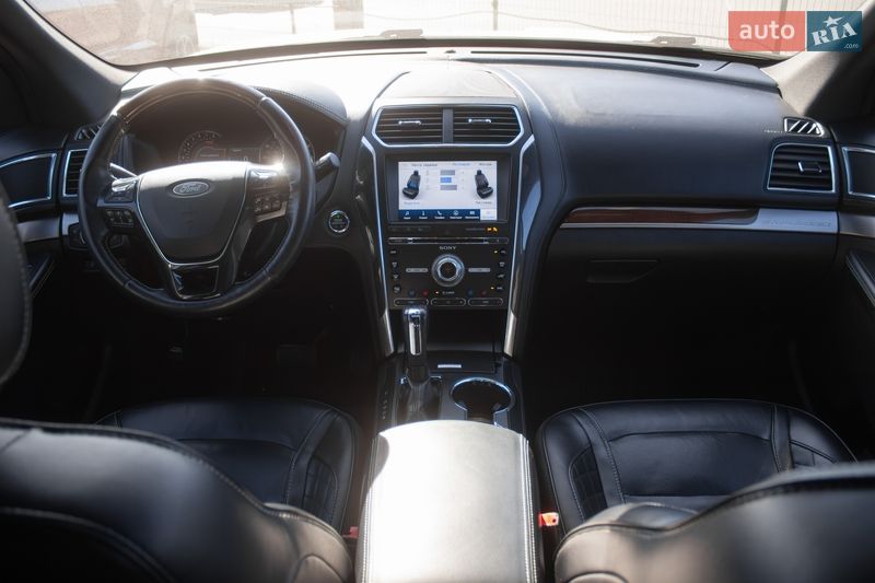 Внедорожник / Кроссовер Ford Explorer 2017 в Киеве