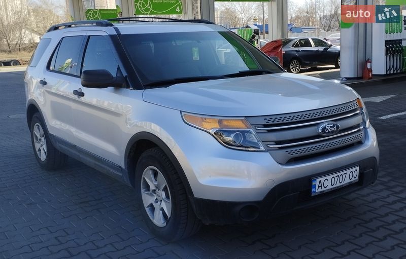 Позашляховик / Кросовер Ford Explorer 2013 в Києві