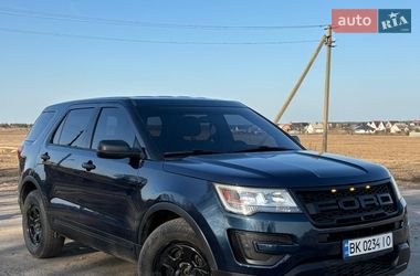 Позашляховик / Кросовер Ford Explorer 2017 в Володимирці