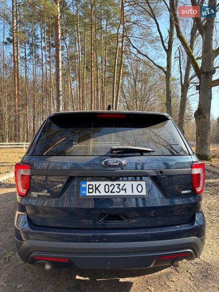 Позашляховик / Кросовер Ford Explorer 2017 в Володимирці