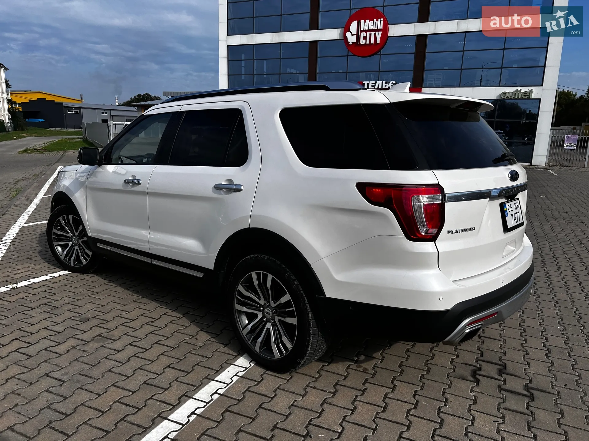 2017 Ford Explorer - мініатюра 7