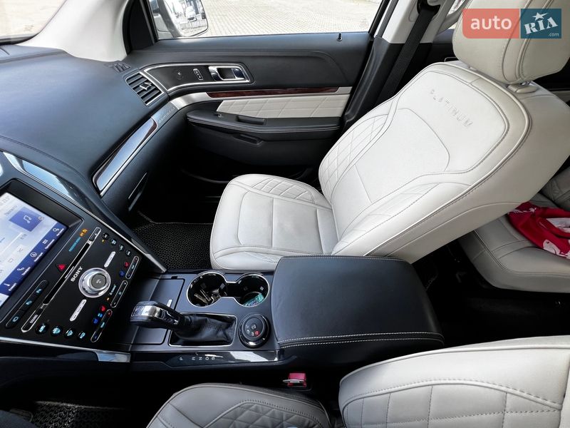 Позашляховик / Кросовер Ford Explorer 2017 в Чернівцях фото 19 Позашляховик / Кросовер Ford Explorer 2017 в Чернівцях