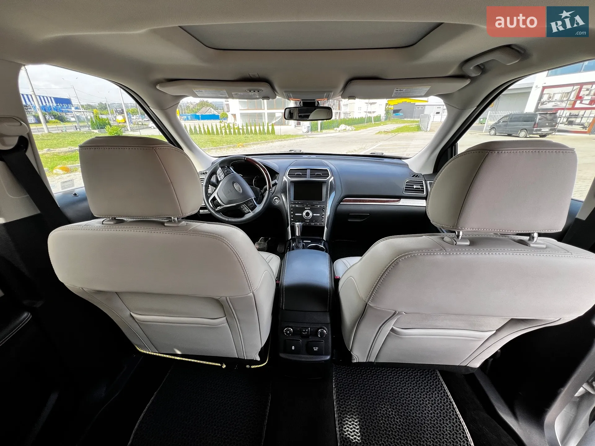 2017 Ford Explorer - мініатюра 30