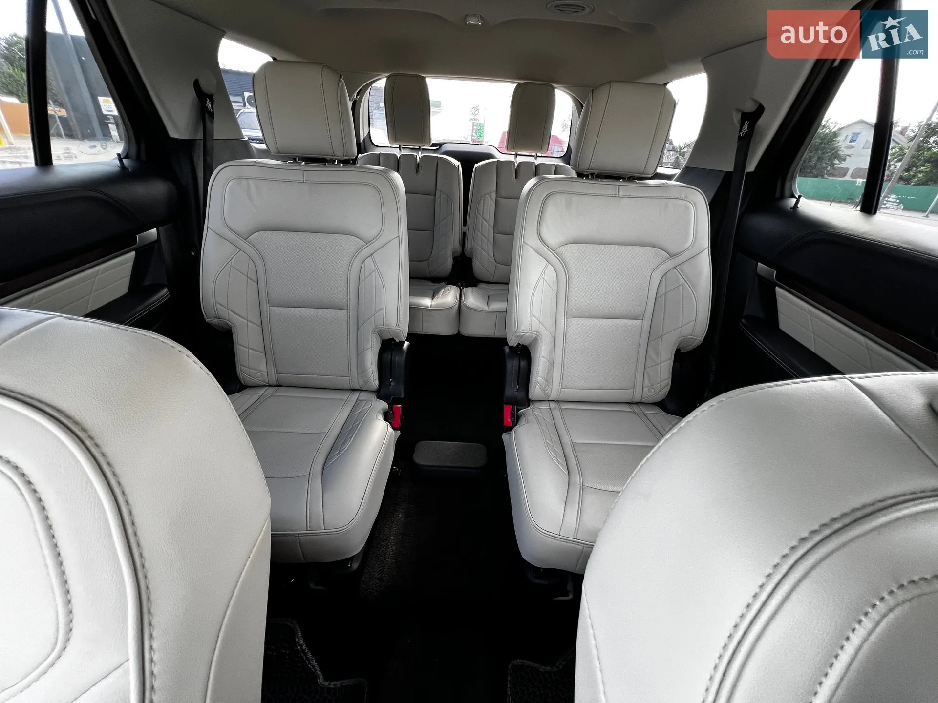 2017 Ford Explorer - мініатюра 32