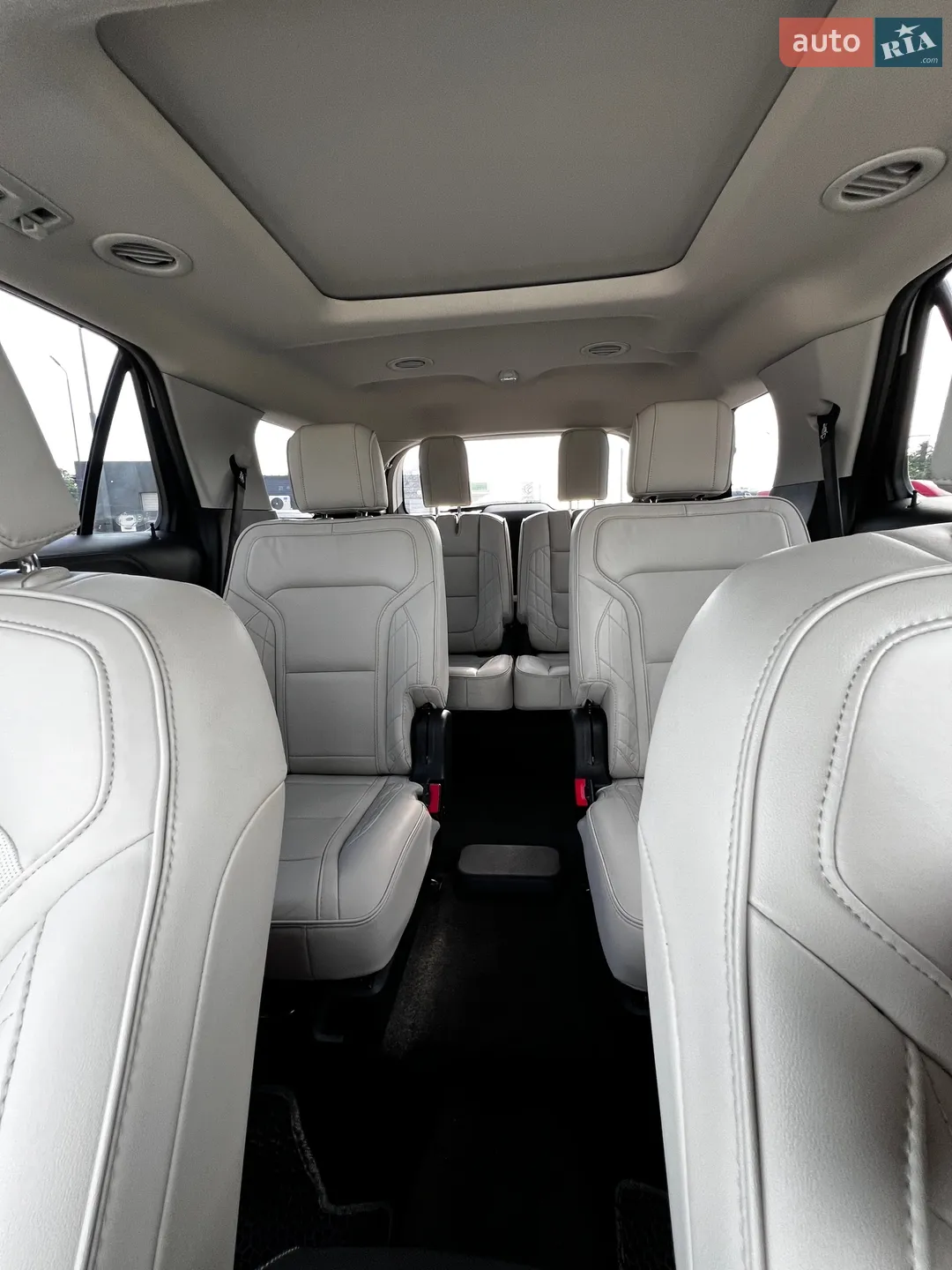 2017 Ford Explorer - мініатюра 33