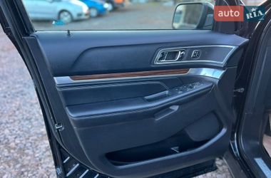 Позашляховик / Кросовер Ford Explorer 2015 в Бродах