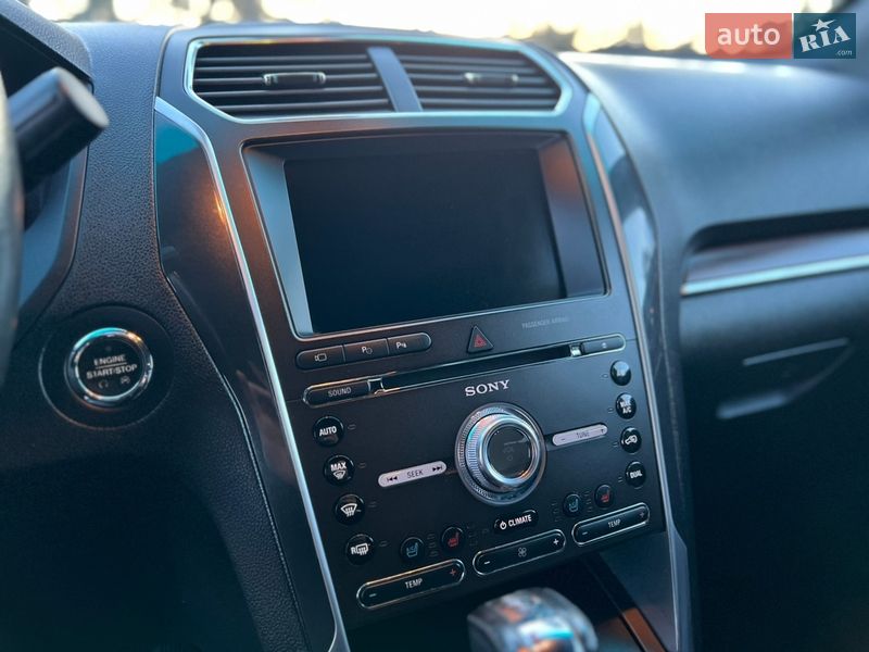 Позашляховик / Кросовер Ford Explorer 2015 в Бродах