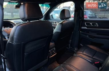 Позашляховик / Кросовер Ford Explorer 2015 в Бродах