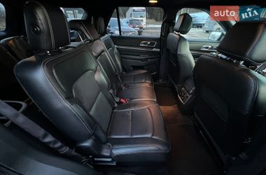 Позашляховик / Кросовер Ford Explorer 2015 в Бродах