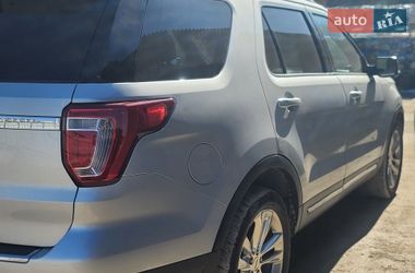 Внедорожник / Кроссовер Ford Explorer 2018 в Тернополе
