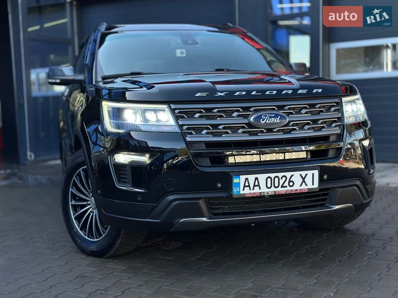 Позашляховик / Кросовер Ford Explorer 2018 в Рівному