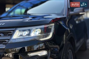 Внедорожник / Кроссовер Ford Explorer 2018 в Ровно