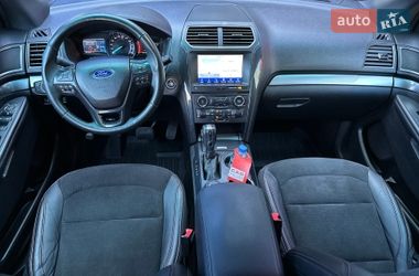 Внедорожник / Кроссовер Ford Explorer 2018 в Ровно