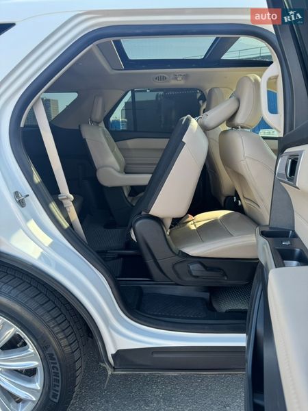 Позашляховик / Кросовер Ford Explorer 2020 в Києві