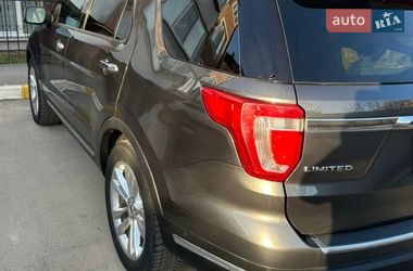 Внедорожник / Кроссовер Ford Explorer 2018 в Киеве