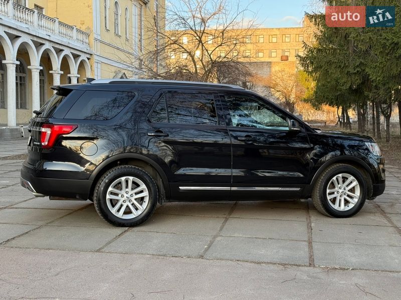 Внедорожник / Кроссовер Ford Explorer 2015 в Киеве