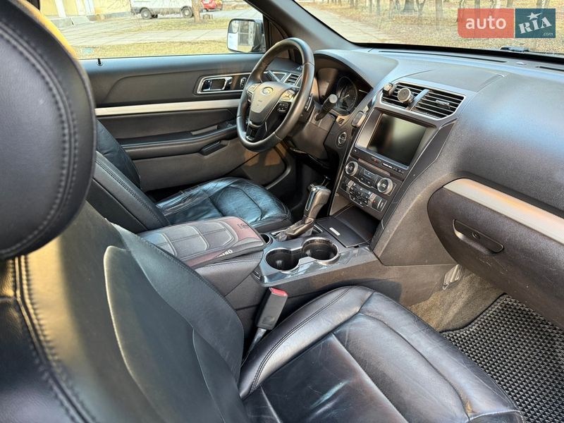 Внедорожник / Кроссовер Ford Explorer 2015 в Киеве