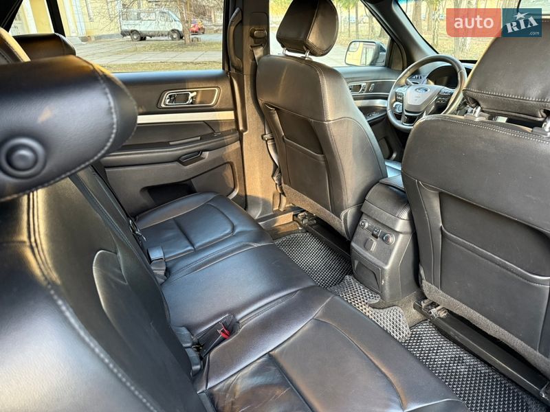 Внедорожник / Кроссовер Ford Explorer 2015 в Киеве