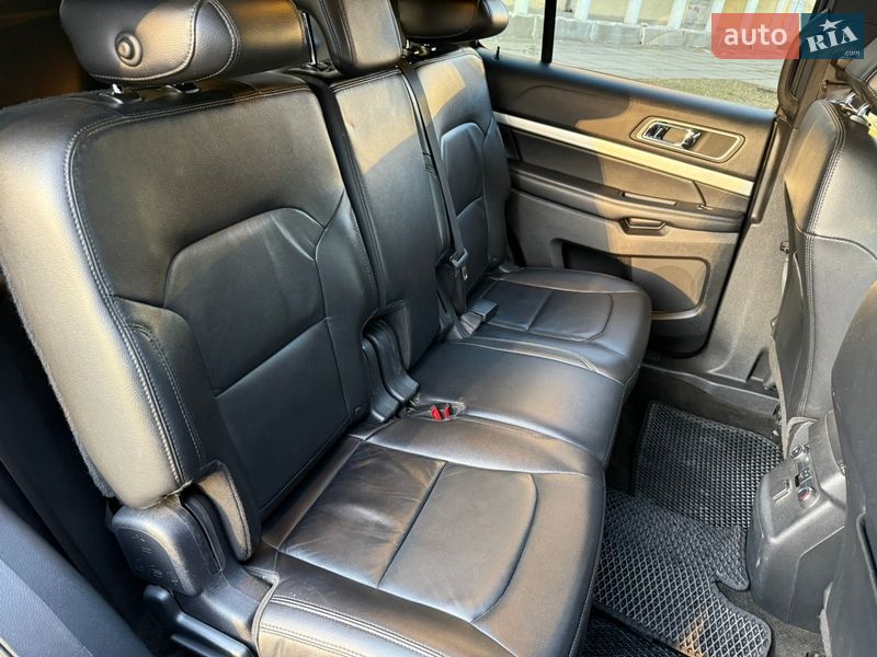 Внедорожник / Кроссовер Ford Explorer 2015 в Киеве