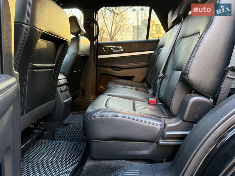 Внедорожник / Кроссовер Ford Explorer 2015 в Киеве