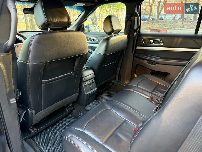 Внедорожник / Кроссовер Ford Explorer 2015 в Киеве