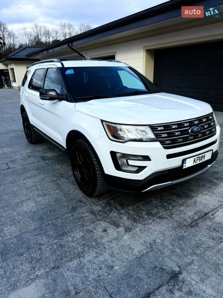 Позашляховик / Кросовер Ford Explorer 2017 в Львові