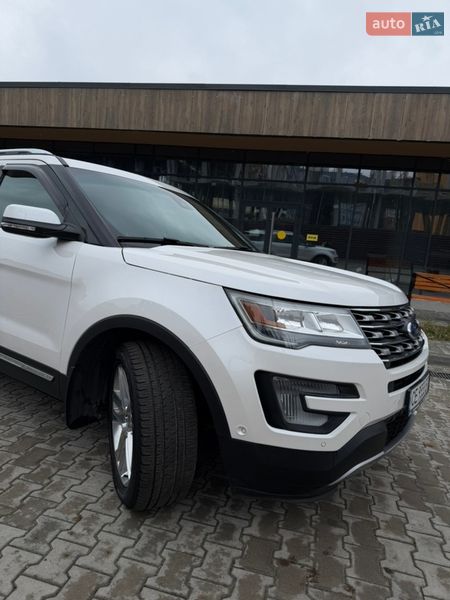 Внедорожник / Кроссовер Ford Explorer 2016 в Черновцах