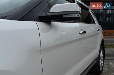 Внедорожник / Кроссовер Ford Explorer 2016 в Черновцах