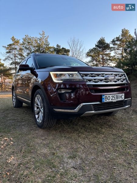 Позашляховик / Кросовер Ford Explorer 2018 в Кременці