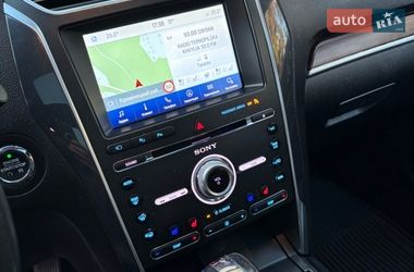 Позашляховик / Кросовер Ford Explorer 2018 в Кременці