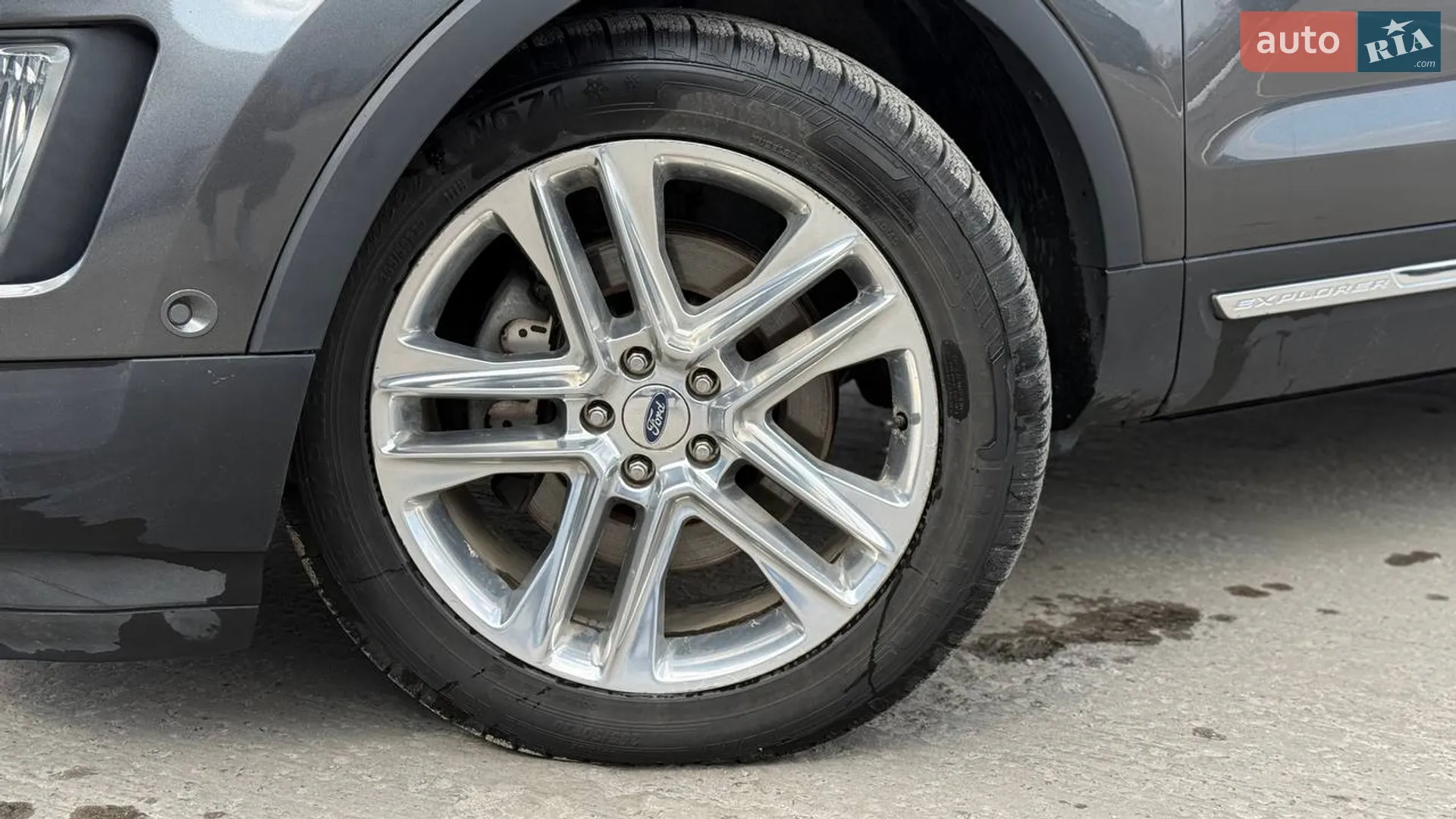 2015 Ford Explorer - мініатюра 11