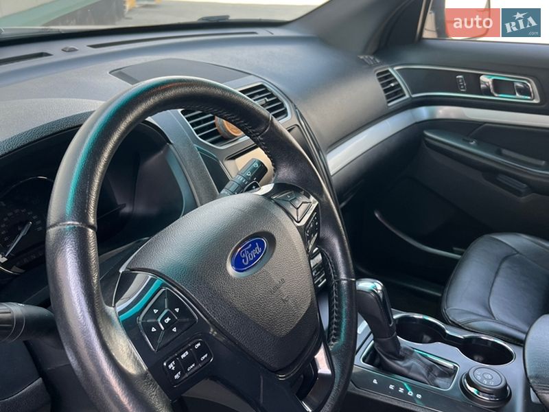 Позашляховик / Кросовер Ford Explorer 2015 в Вінниці фото 16 Позашляховик / Кросовер Ford Explorer 2015 в Вінниці