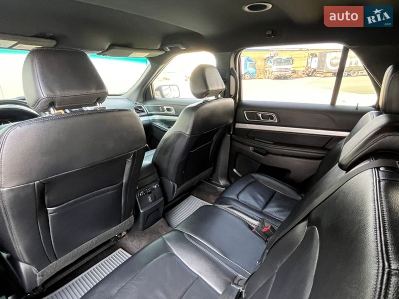 Позашляховик / Кросовер Ford Explorer 2015 в Вінниці фото 26 Позашляховик / Кросовер Ford Explorer 2015 в Вінниці