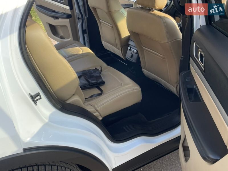 Позашляховик / Кросовер Ford Explorer 2016 в Вінниці