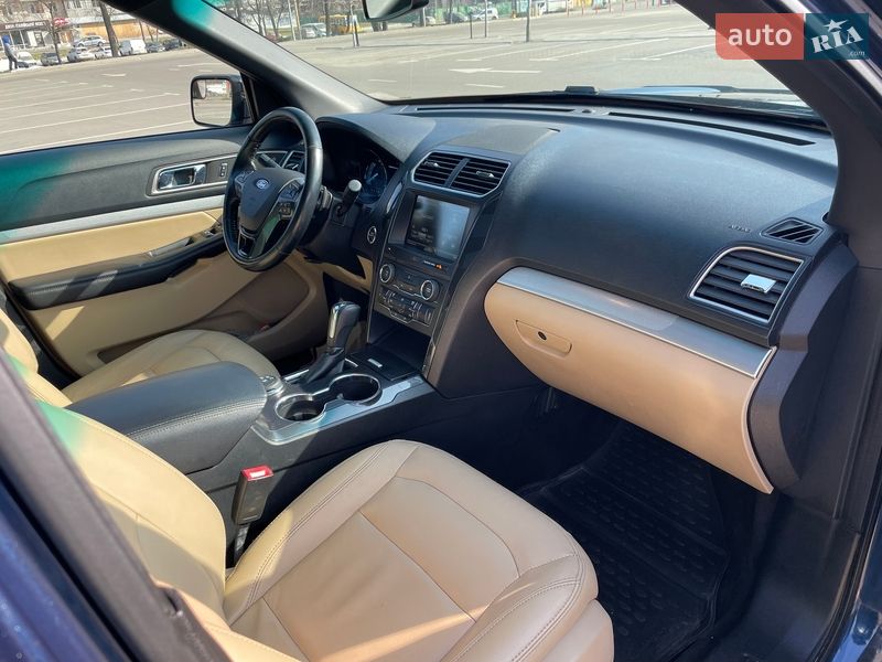 Внедорожник / Кроссовер Ford Explorer 2015 в Киеве фото 21 Внедорожник / Кроссовер Ford Explorer 2015 в Киеве